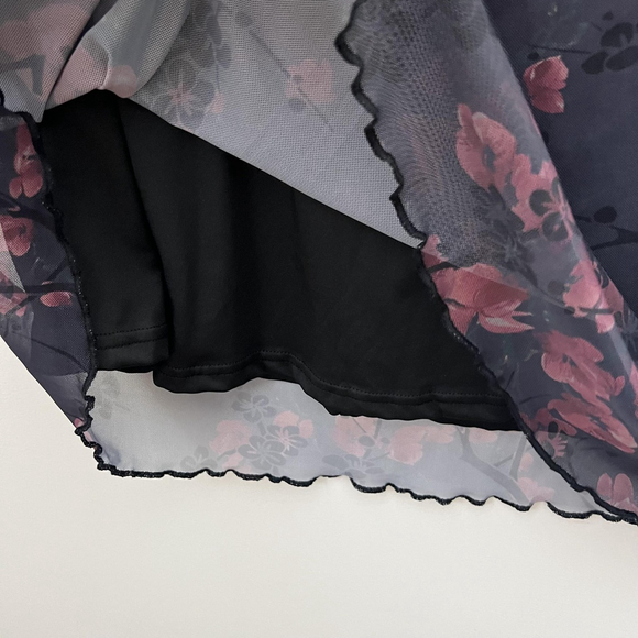 Womens Midi Skirt XL Black Pink Floral Mesh Whimsigoth Dark Fairy Grunge Boho - Picture 5 of 7